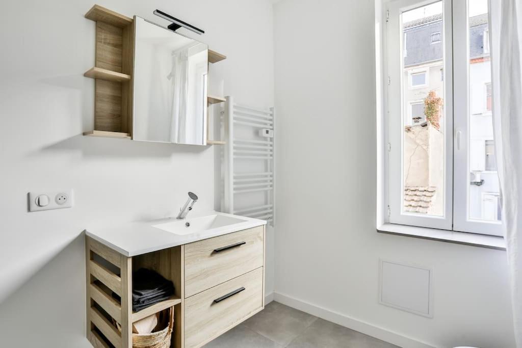 Suite Lumineux Et Moderne, Parking Gratuit, Mulhouse Centre Exterior foto